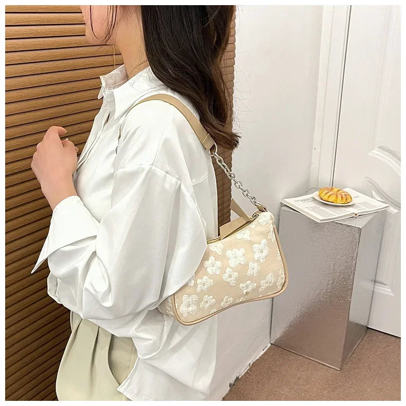 2025 New Fashion Felt Shoulder Bags for Women Small Casual Underarm Bag Female Hand Crossbody Bags for Women Purses and Handbags